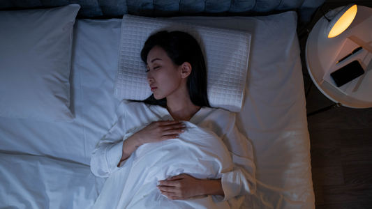 How often should you change your pillow? | easesential